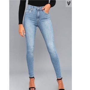 Levi’s Mile High Light Wash Super Skinny Jeans